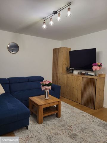 Mieszkanie 3-pokojowe Warka. Zdjęcie 1