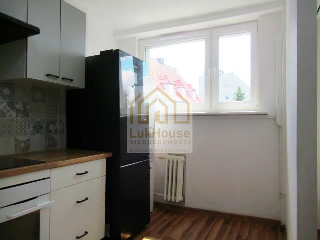 Mieszkanie 3-pokojowe Bytom Karb, ul. Braci Śniadeckich. Zdjęcie 3