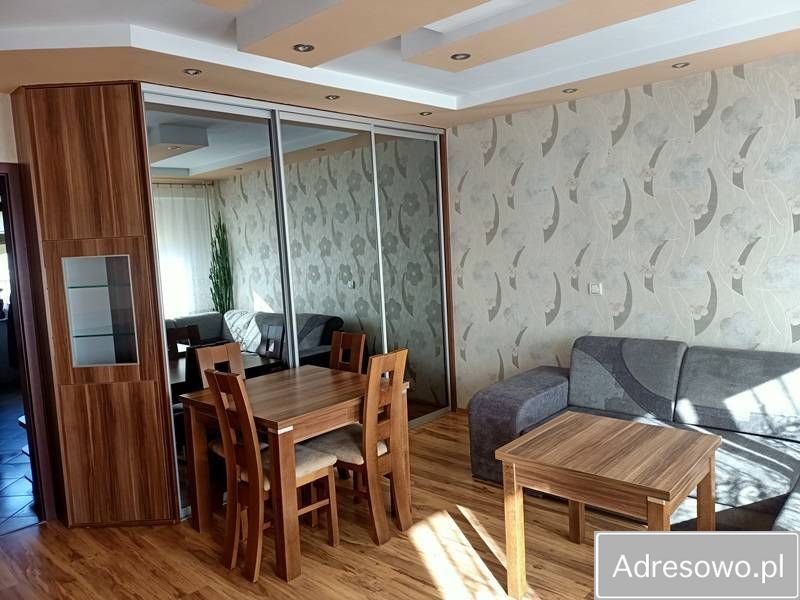 Mieszkanie 3-pokojowe Kutno, ul. Tarnowskiego. Zdjęcie 1