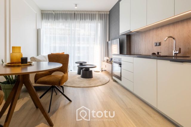 Mieszkanie 2-pokojowe Warszawa Wola, ul. Prosta. Zdjęcie 2