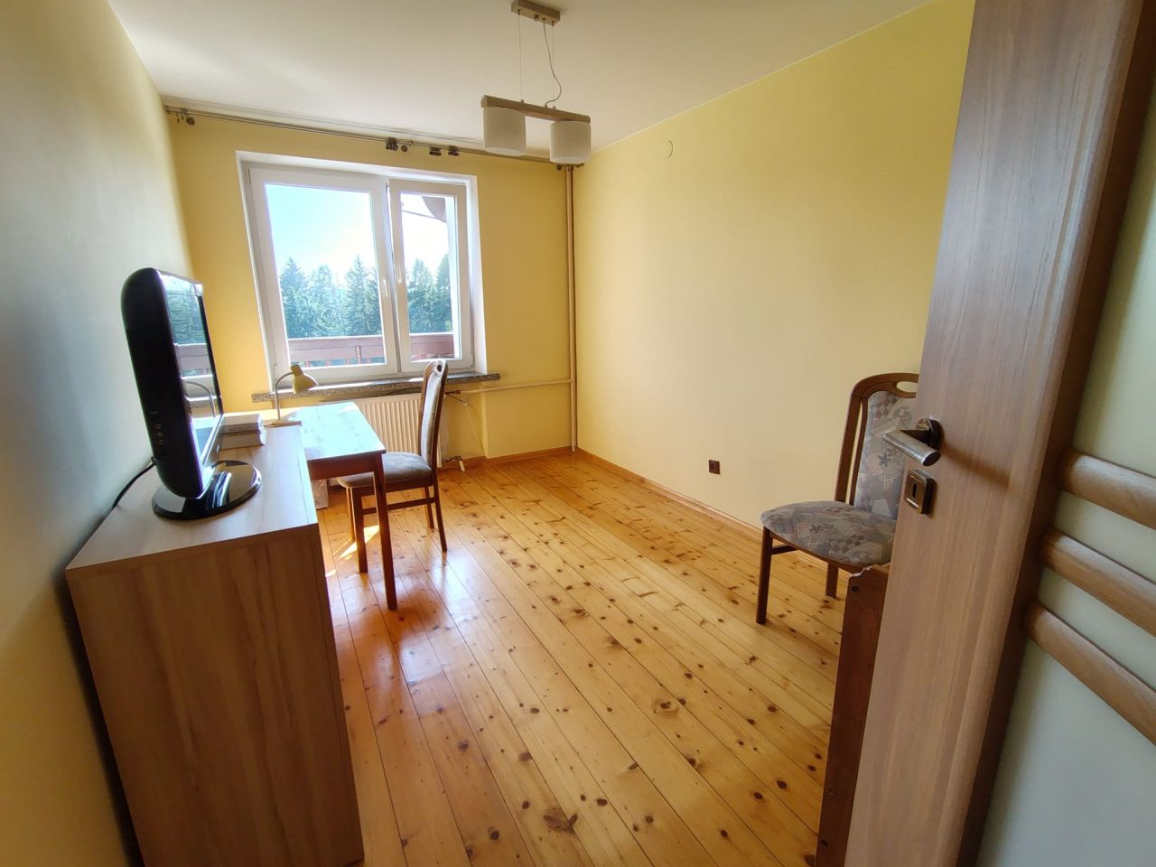 dom szeregowy, 6 pokoi Przygórze, brak ulic. Zdjęcie 6
