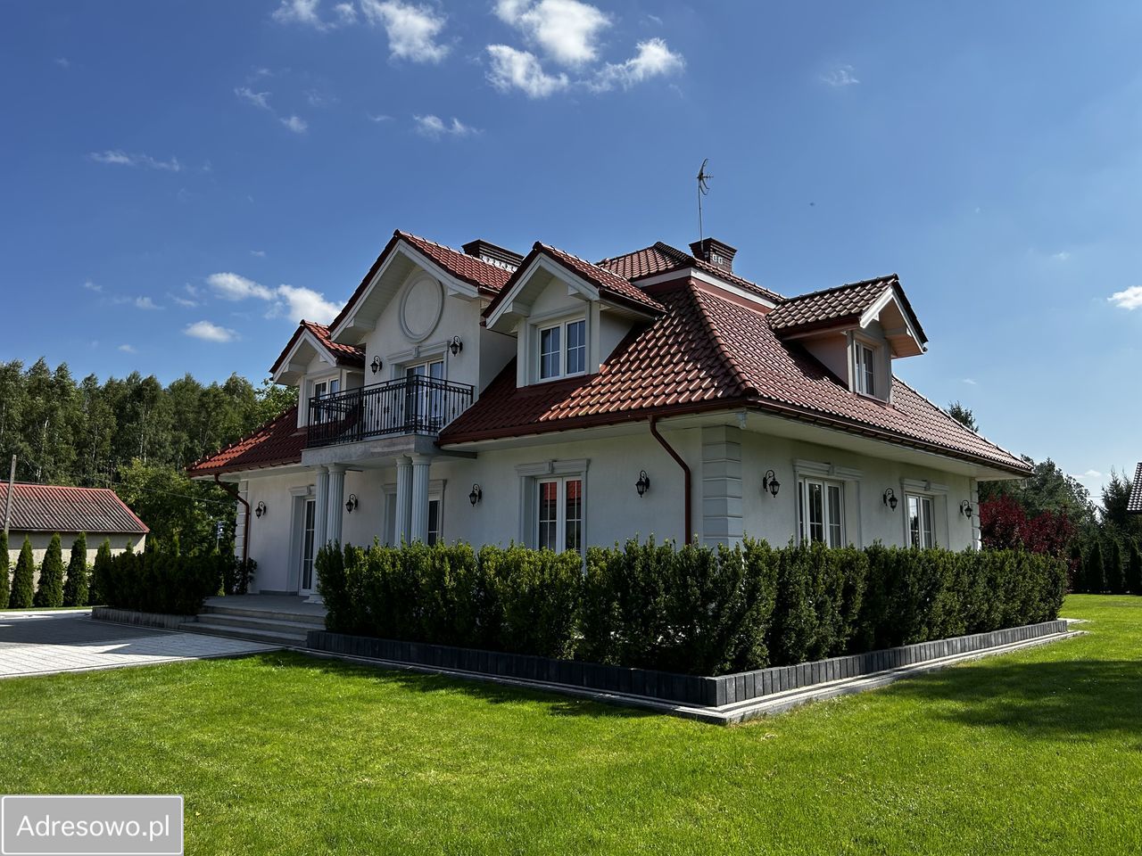 dom wolnostojący, 10 pokoi Nowy Jadów. Zdjęcie 3