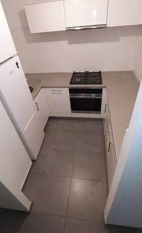 Mieszkanie 3-pokojowe Katowice Ochojec, ul. gen. Zygmunta Waltera Jankego. Zdjęcie 4