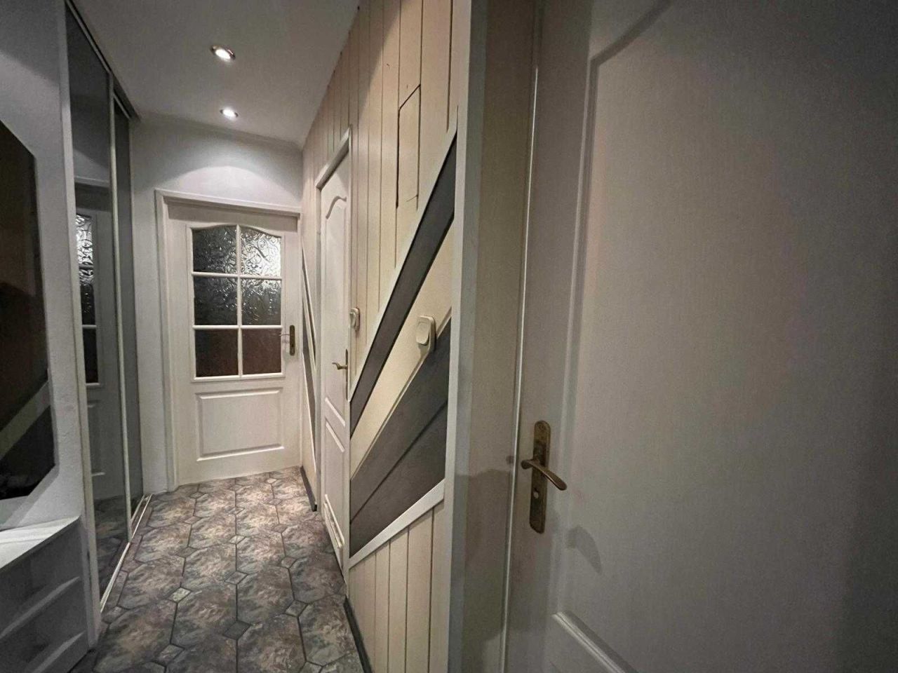 Mieszkanie 3-pokojowe Przemyśl Zasanie, ul. Henryka Wieniawskiego. Zdjęcie 3