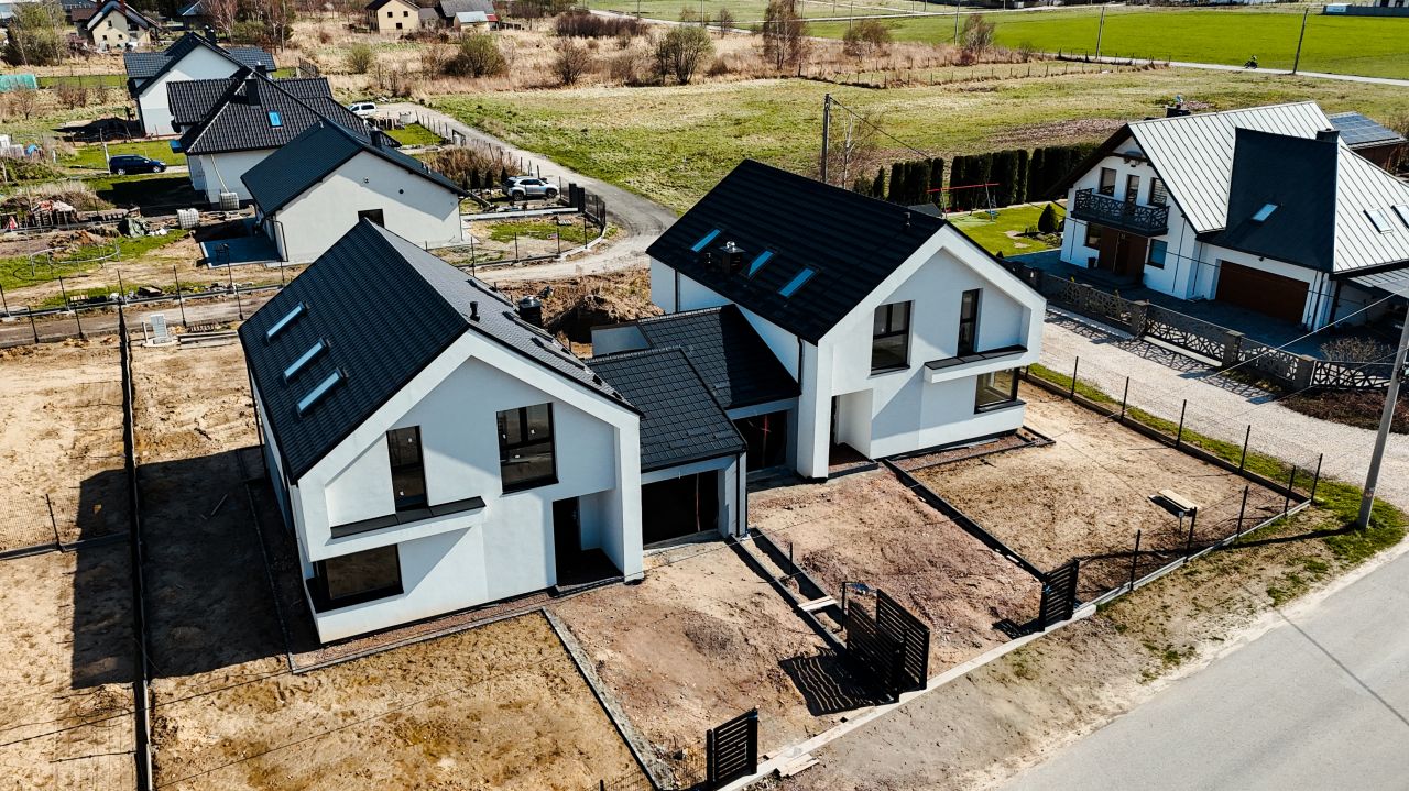 bliźniak, 5 pokoi Masłów Pierwszy, ul. Foliowa. Zdjęcie 3