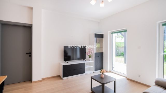 Mieszkanie 3-pokojowe Kraków Skotniki, ul. Antoniego Dobrowolskiego. Zdjęcie 16