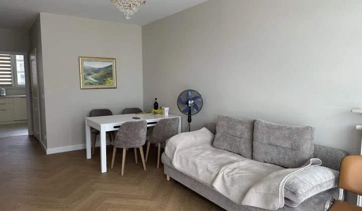 Mieszkanie 2-pokojowe Warszawa Włochy, al. Krakowska
