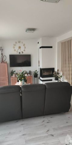 dom szeregowy, 4 pokoje Dąbrowa, ul. Admirała Andrzeja Karwety. Zdjęcie 9