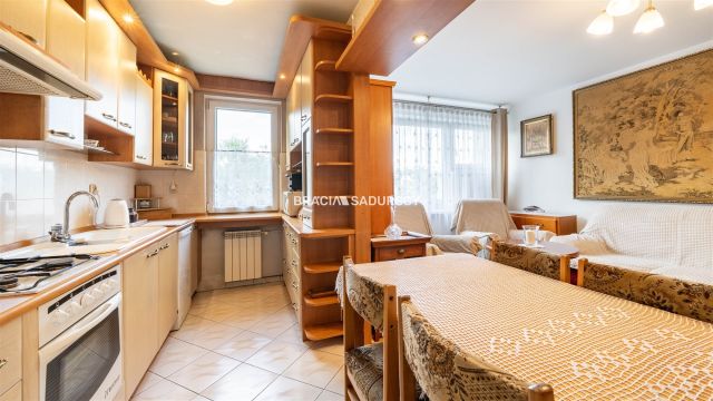 Mieszkanie 4-pokojowe Kraków Krowodrza, ul. Krowoderskich Zuchów. Zdjęcie 27