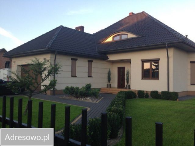 dom wolnostojący, 5 pokoi Biłgoraj, ul. Stanisława Moniuszki. Zdjęcie 1