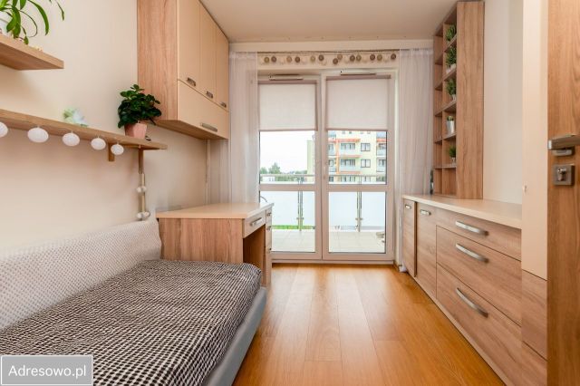 Mieszkanie 3-pokojowe Rzeszów Zalesie, ul. Miła. Zdjęcie 1