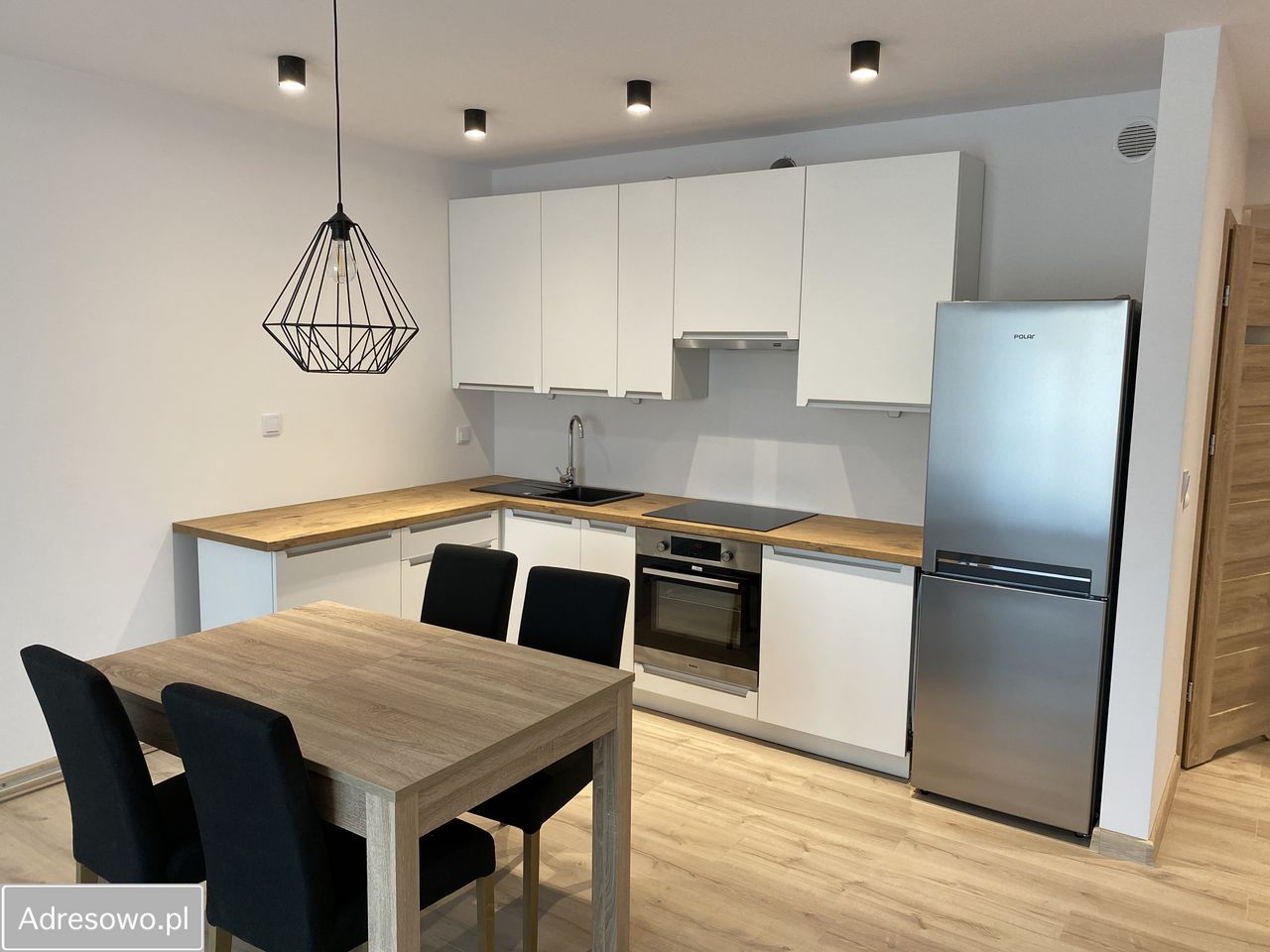 Mieszkanie 3-pokojowe Chorzów Batory, ul. Wolności. Zdjęcie 3