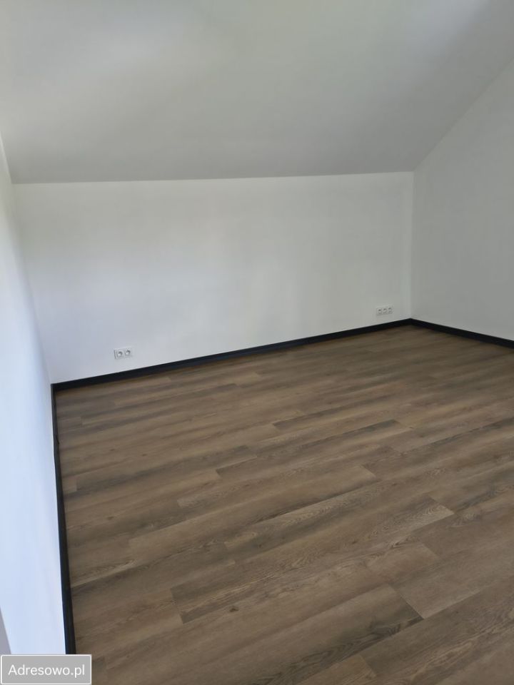 bliźniak, 3 pokoje Pisarzowice. Zdjęcie 4