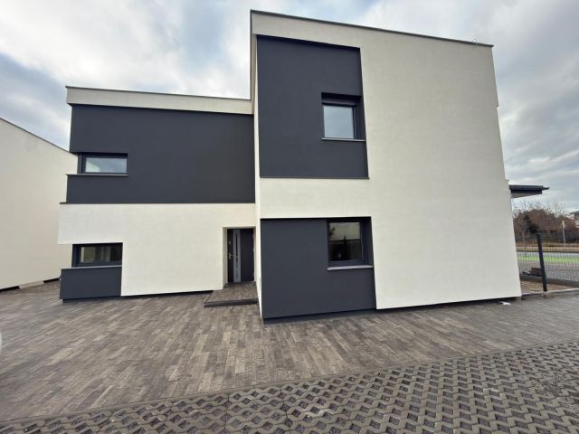 Mieszkanie 2-pokojowe Leszno, ul. Adama Ruszczyńskiego. Zdjęcie 1