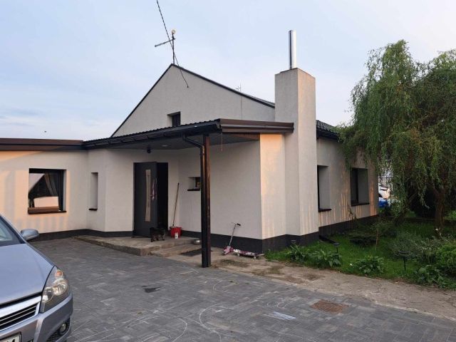 dom wolnostojący Sochaczew, ul. Bojowników. Zdjęcie 1