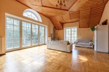 dom wolnostojący, 9 pokoi Podkowa Leśna. Zdjęcie 4