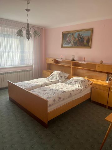 gospodarstwo, 5 pokoi Sternalice. Zdjęcie 10