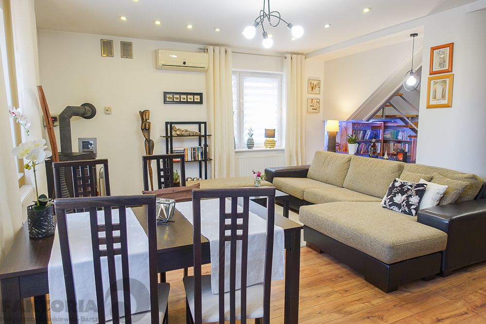 dom wolnostojący, 5 pokoi Bezrzecze. Zdjęcie 3