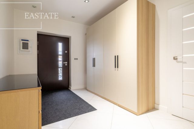 dom wolnostojący, 9 pokoi Gdańsk Osowa, ul. Planetarna. Zdjęcie 8