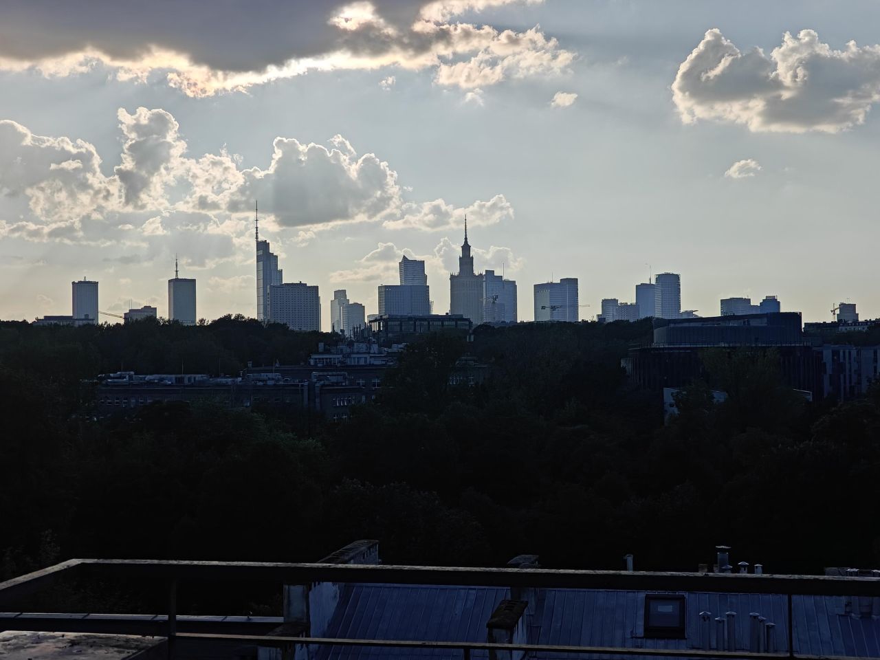 Mieszkanie 3-pokojowe Warszawa Śródmieście, ul. Okrąg. Zdjęcie 2
