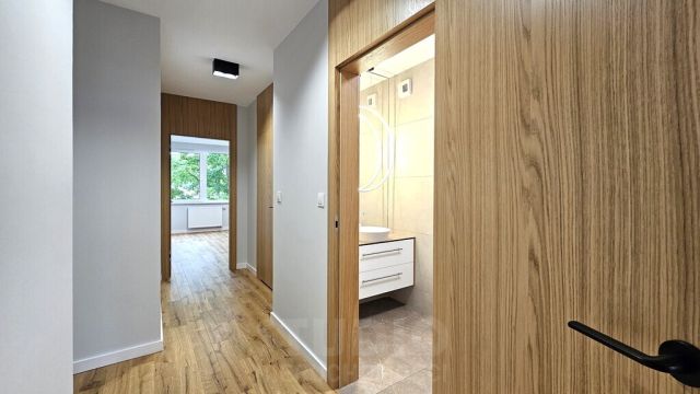 Mieszkanie 3-pokojowe Kraków Dębniki, ul. dr. Jana Piltza. Zdjęcie 9