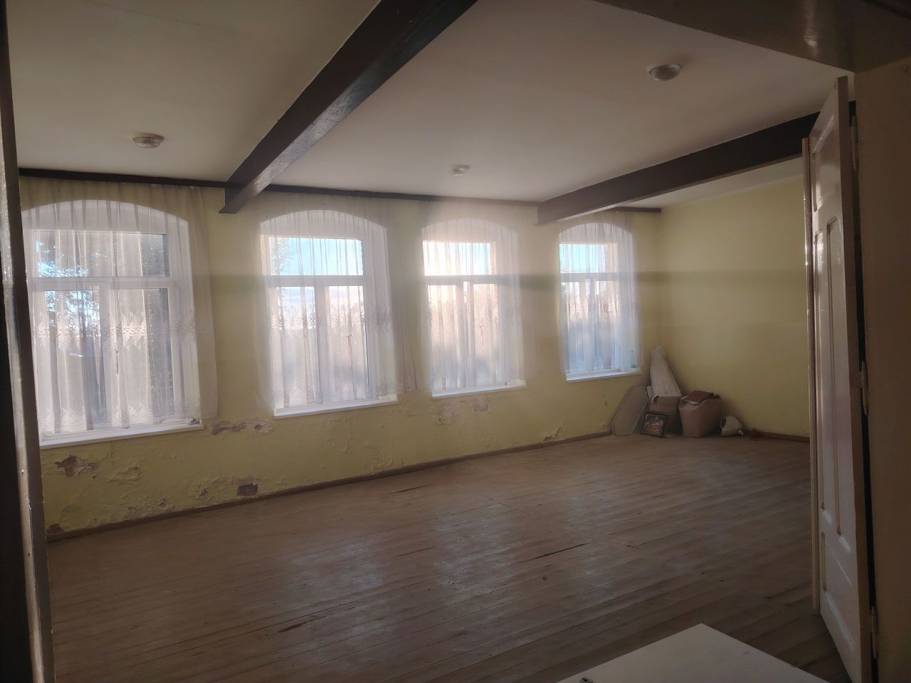 Nieruchomość komercyjna Wiewiórki. Zdjęcie 5