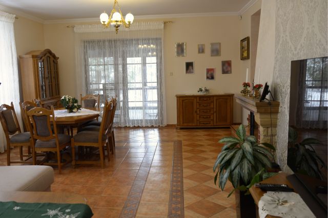 dom wolnostojący, 5 pokoi Tomaszów Lubelski, ul. Wojska Polskiego. Zdjęcie 41