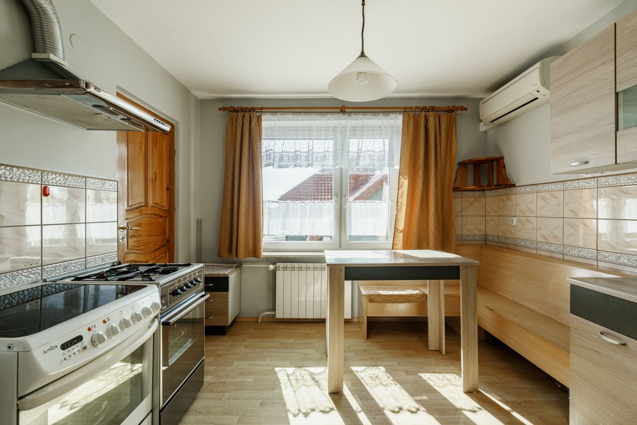 dom wolnostojący, 10 pokoi Pawłowice, ul. Wodzisławska. Zdjęcie 20