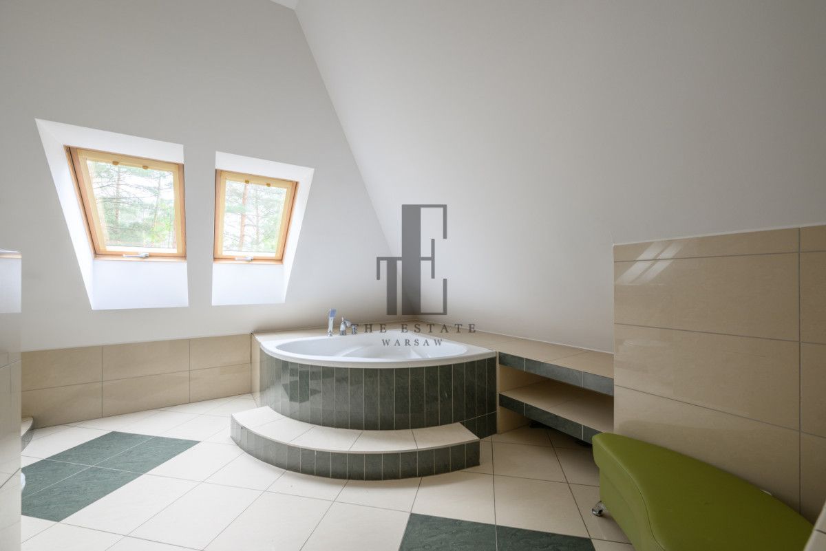 dom wolnostojący, 5 pokoi Żanęcin, ul. Rajska. Zdjęcie 12