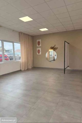 Lokal Bolesławowo, os. Piękny Zakątek. Zdjęcie 1