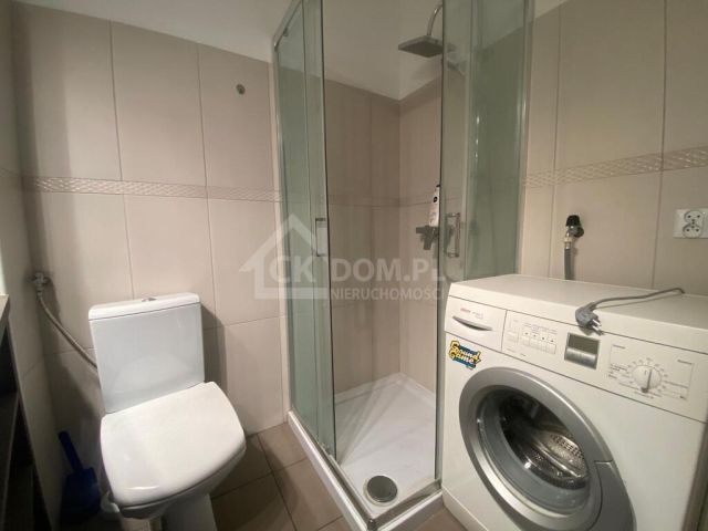 bliźniak, 5 pokoi Radom Idalin. Zdjęcie 14