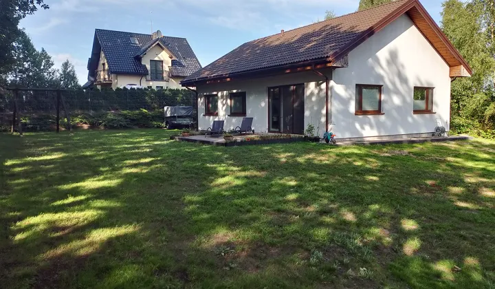 dom wolnostojący, 4 pokoje Skrzeszewo, ul. Cytrynowa