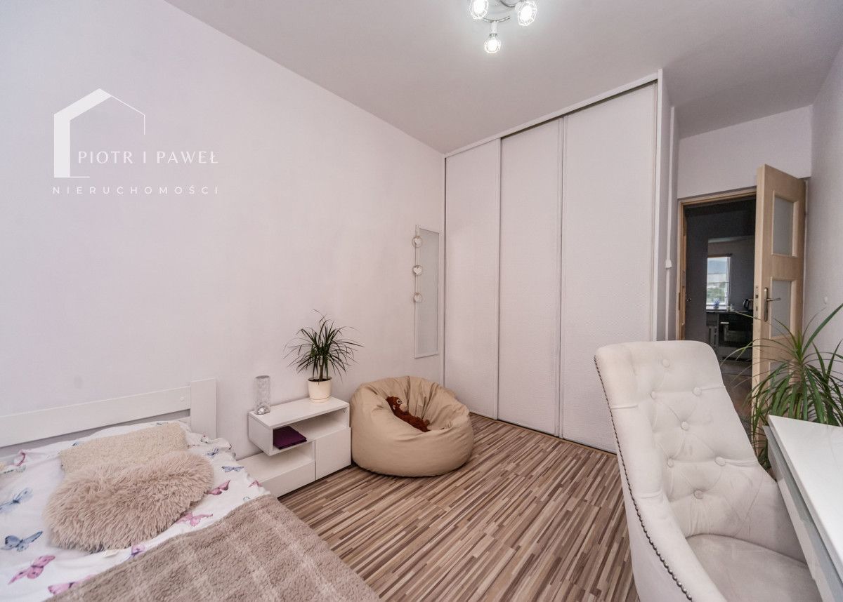 Mieszkanie 3-pokojowe Bielsko-Biała, ul. Konstantego Ildefonsa Gałczyńskiego. Zdjęcie 10