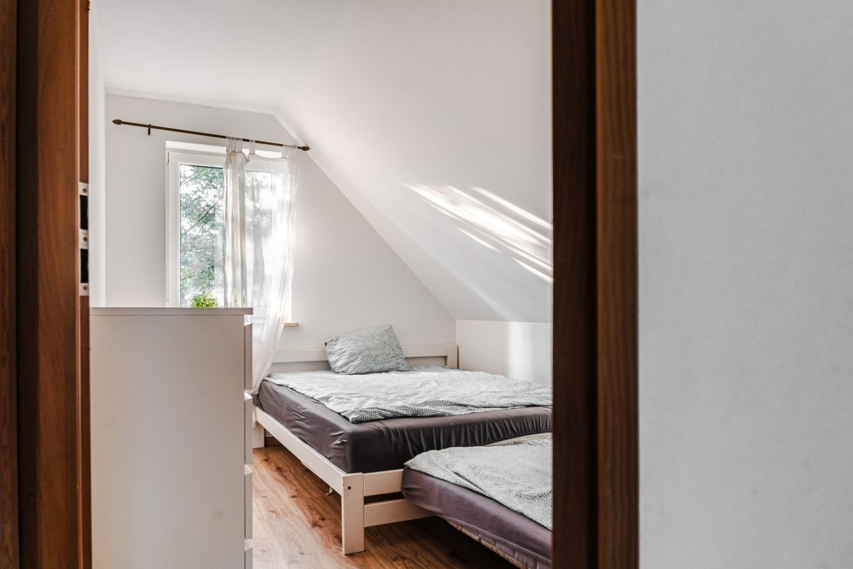 dom wolnostojący, 4 pokoje Rozwalewo. Zdjęcie 15