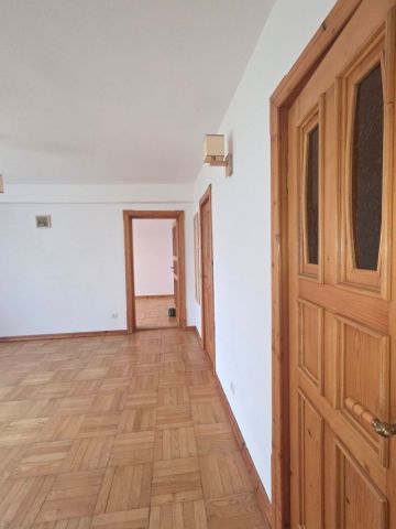 dom wolnostojący, 7 pokoi Besko. Zdjęcie 33
