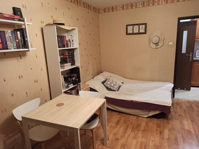 Mieszkanie 1-pokojowe Kraków Dąbie, ul. Bajeczna. Zdjęcie 1