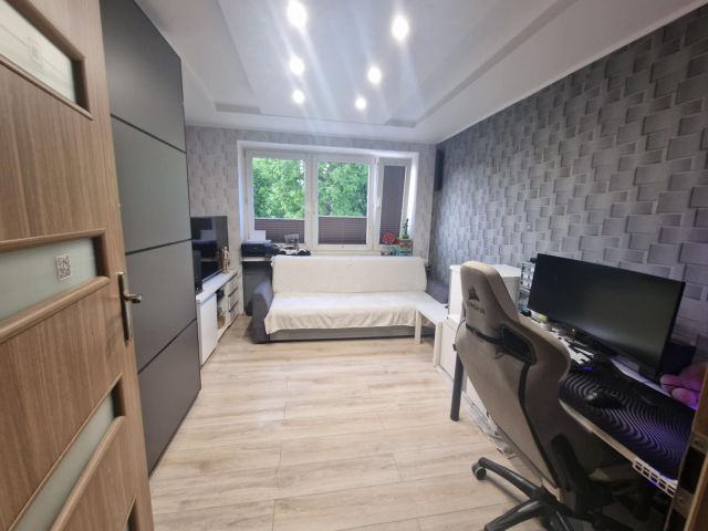 Mieszkanie 2-pokojowe Łask, ul. Jana Pawła II. Zdjęcie 1