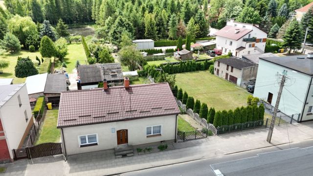 bliźniak, 2 pokoje Lubichowo. Zdjęcie 9