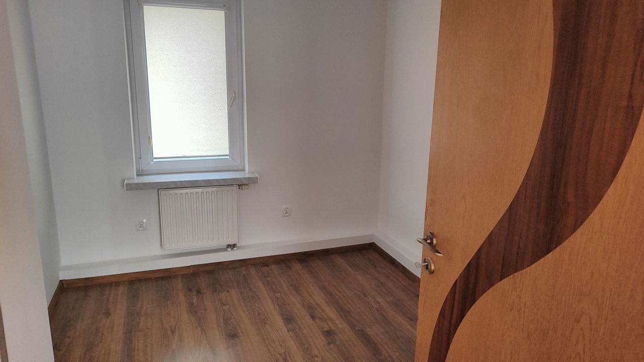 Mieszkanie 3-pokojowe Gostynin. Zdjęcie 5