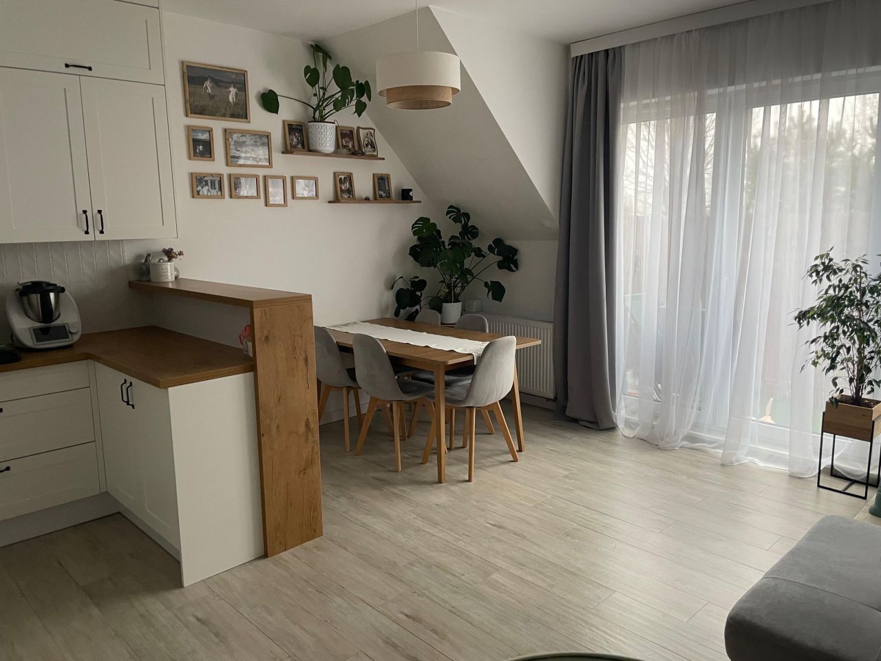 Mieszkanie 5-pokojowe Nowy Dwór Mazowiecki Centrum, ul. Bohaterów Modlina. Zdjęcie 3