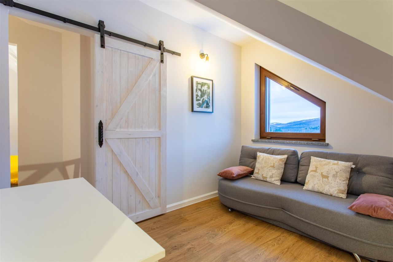 Mieszkanie 3-pokojowe Szklarska Poręba. Zdjęcie 12