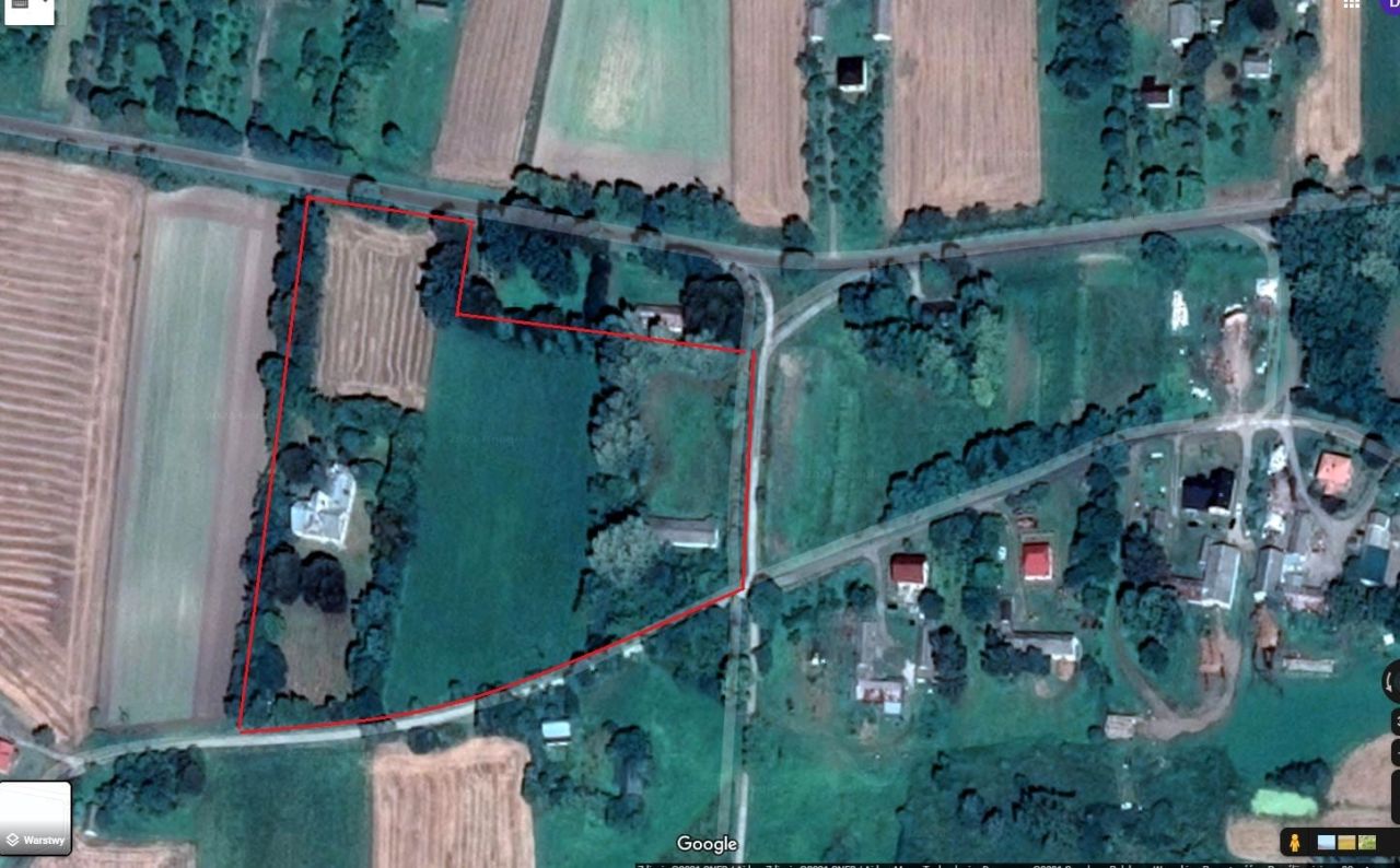 dworek, 10 pokoi Bereść. Zdjęcie 21