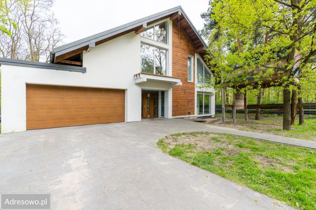 dom wolnostojący, 5 pokoi Laski, ul. Zygmunta Sokołowskiego. Zdjęcie 1