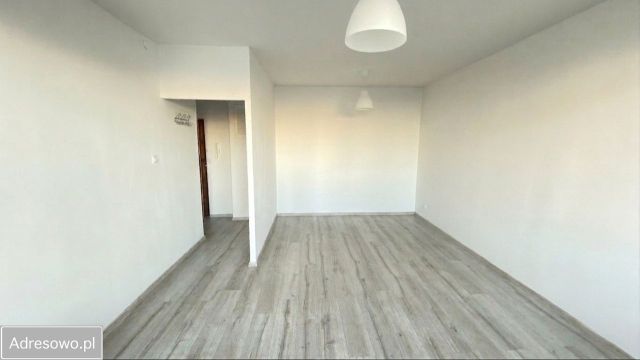 Mieszkanie 1-pokojowe Gdynia Karwiny, ul. Kornela Makuszyńskiego. Zdjęcie 1