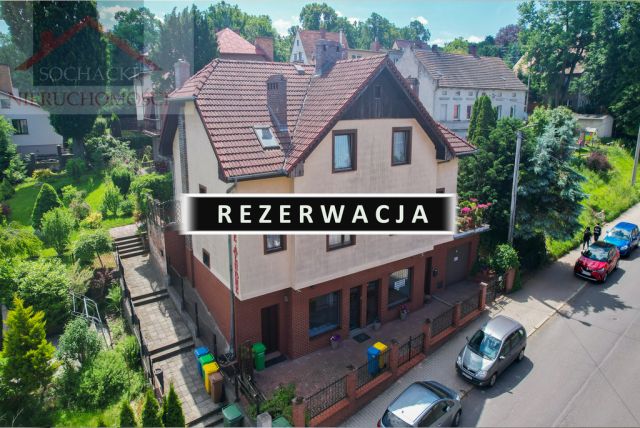 dom wolnostojący, 7 pokoi Lubań Centrum, ul. Jarosława Dąbrowskiego. Zdjęcie 1