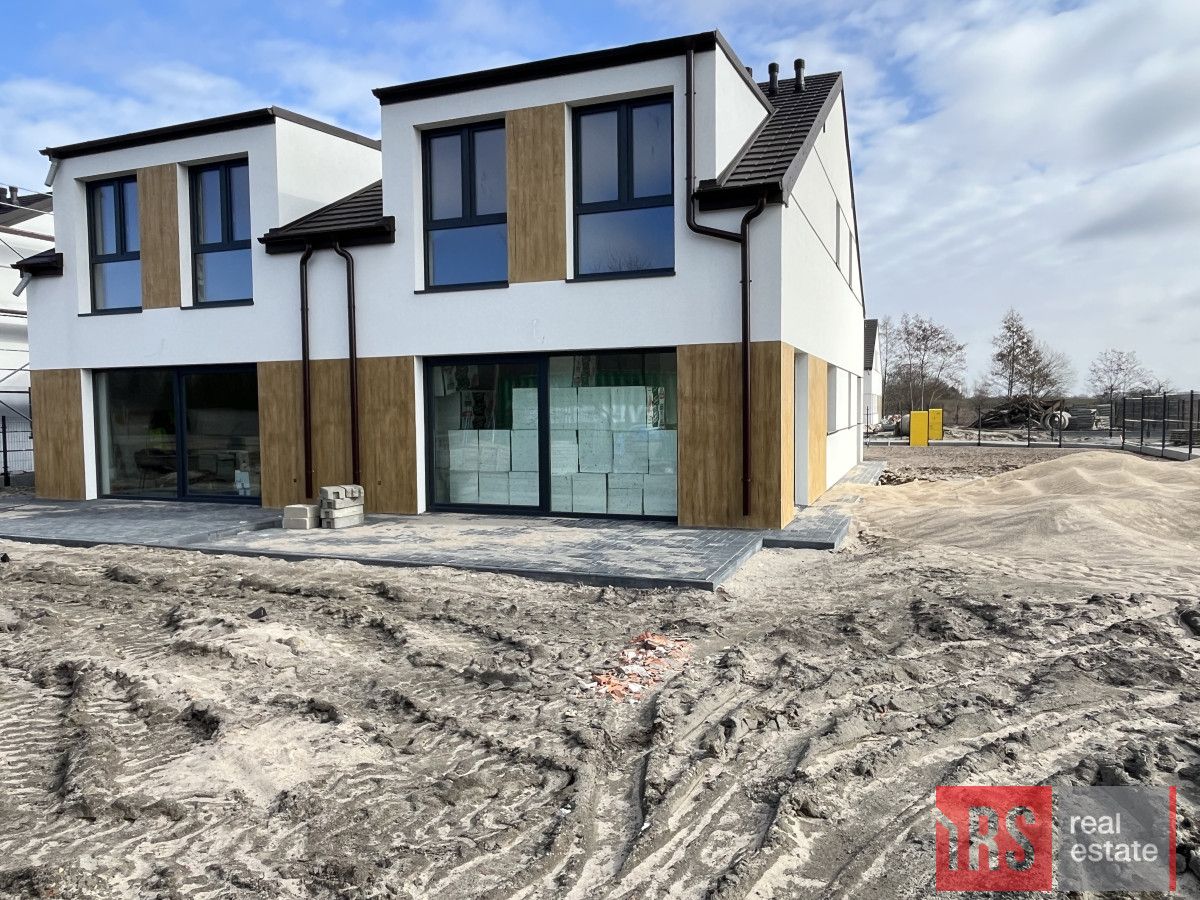 bliźniak, 6 pokoi Grzybowo, ul. Szkolna. Zdjęcie 2