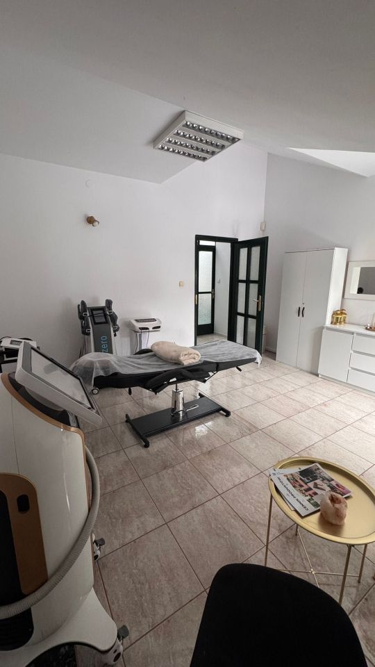 Lokal Kraków Zwierzyniec, ul. Królowej Jadwigi