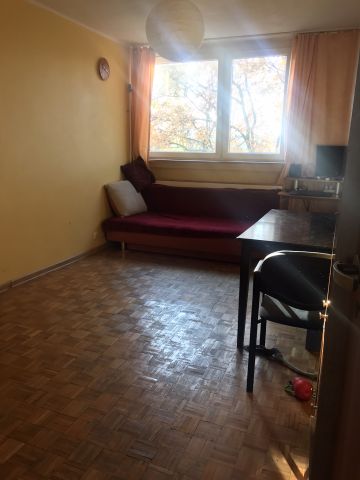 Mieszkanie 3-pokojowe Wrocław Biskupin, ul. Marcellego Bacciarellego. Zdjęcie 1