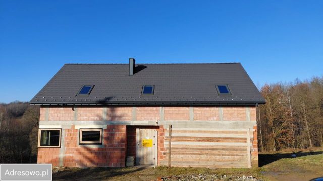 dom wolnostojący, 5 pokoi Zawada. Zdjęcie 1