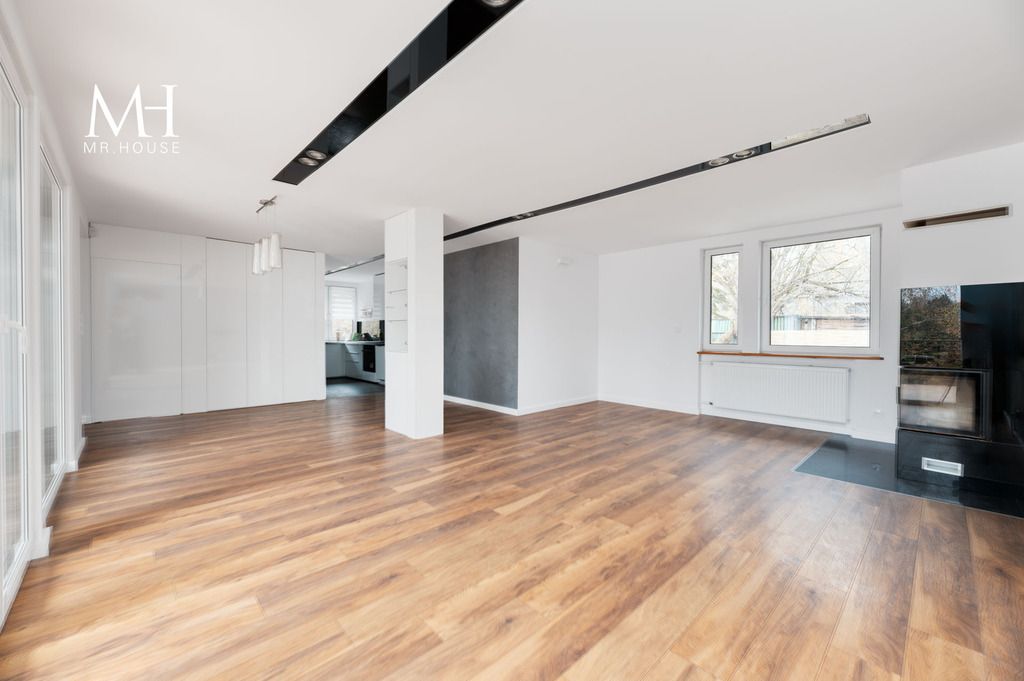 dom wolnostojący, 3 pokoje Łódź Rogi. Zdjęcie 4